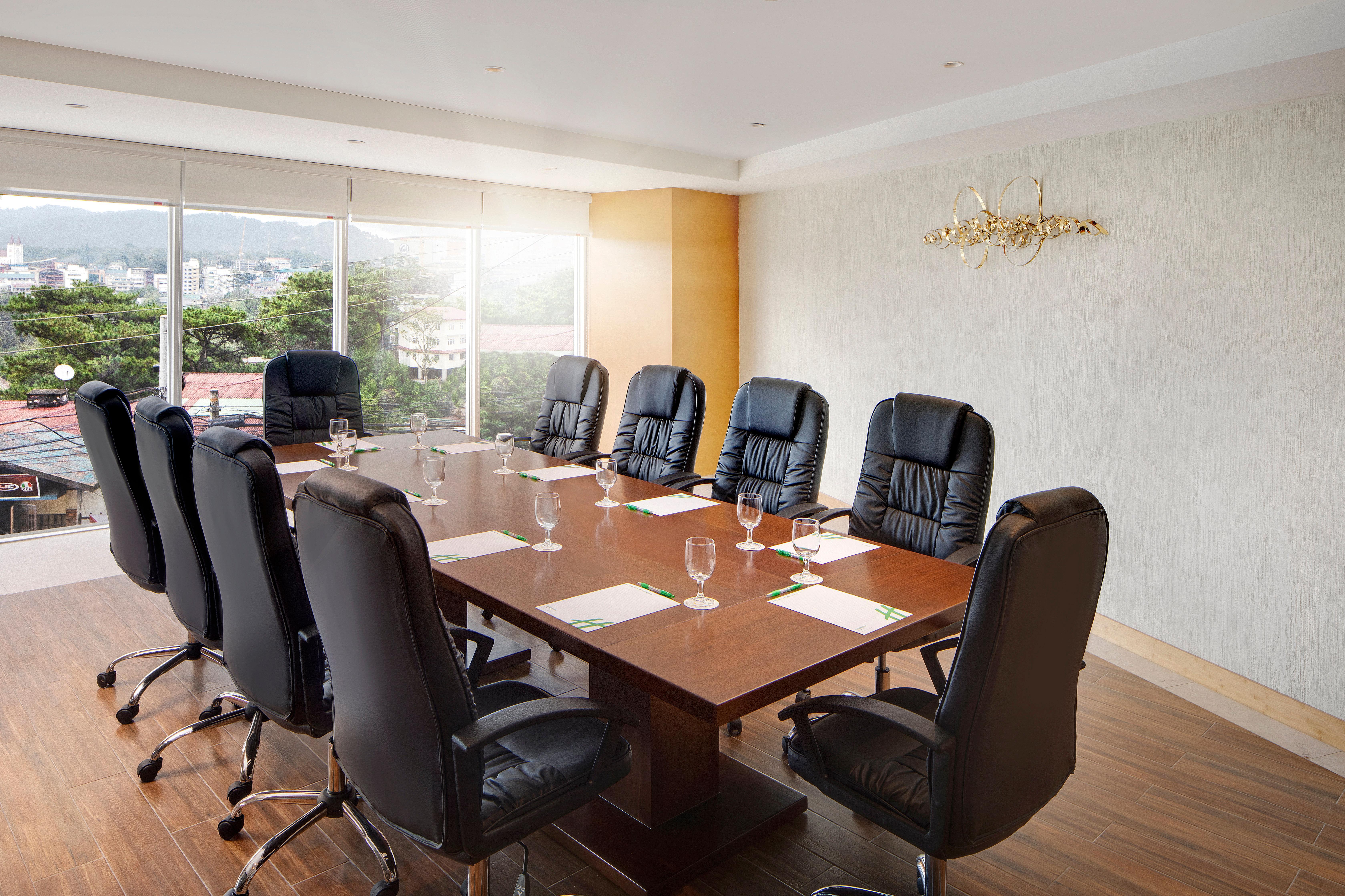 Holiday Inn Baguio City Centre, An Ihg Hotel Ngoại thất bức ảnh